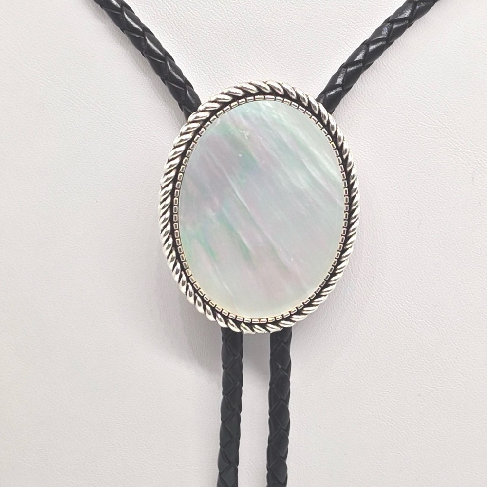 Pearl Bolo Tie Necklace